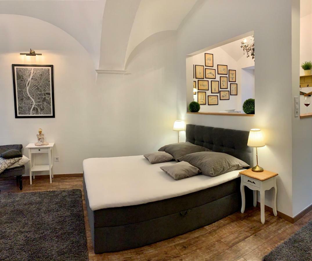 Frank Apartman Deluxe Villa Eğri Dış mekan fotoğraf